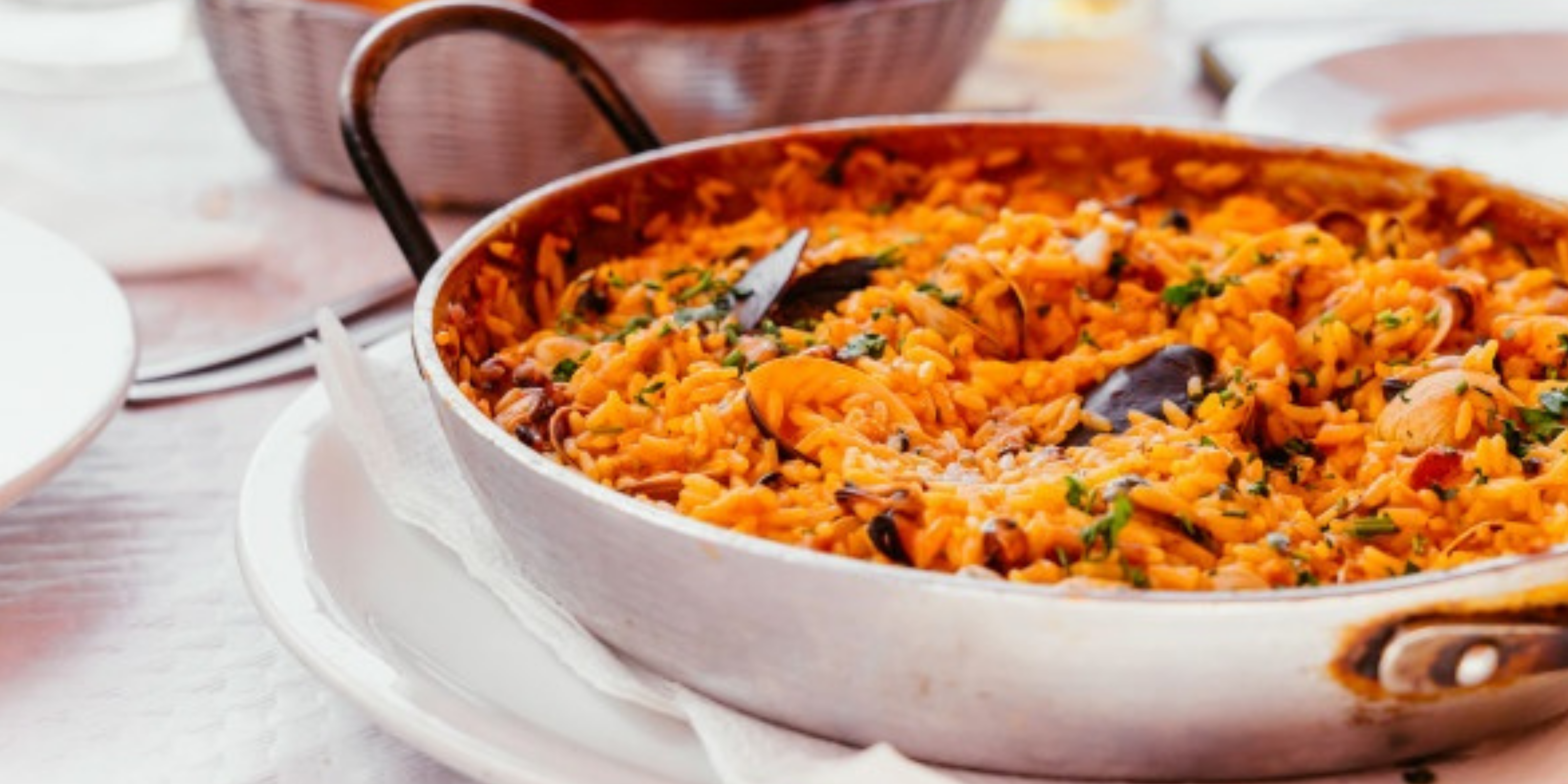 5 reasons to include paella in your diet