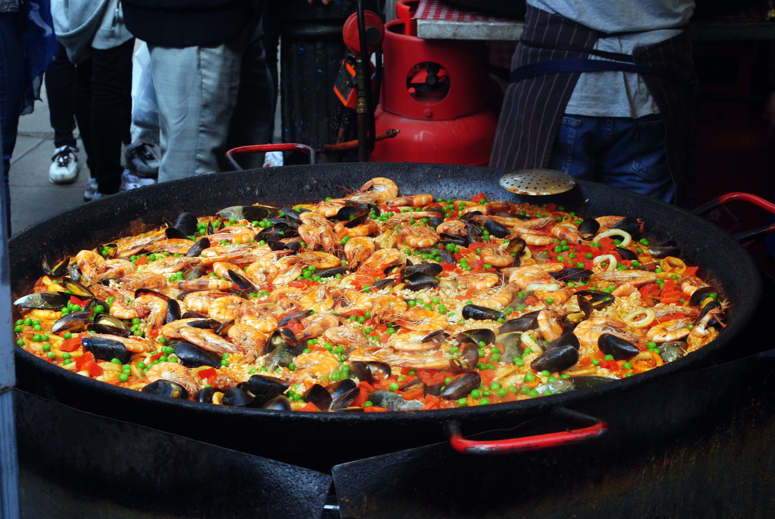 On Sundays we eat paella with the family