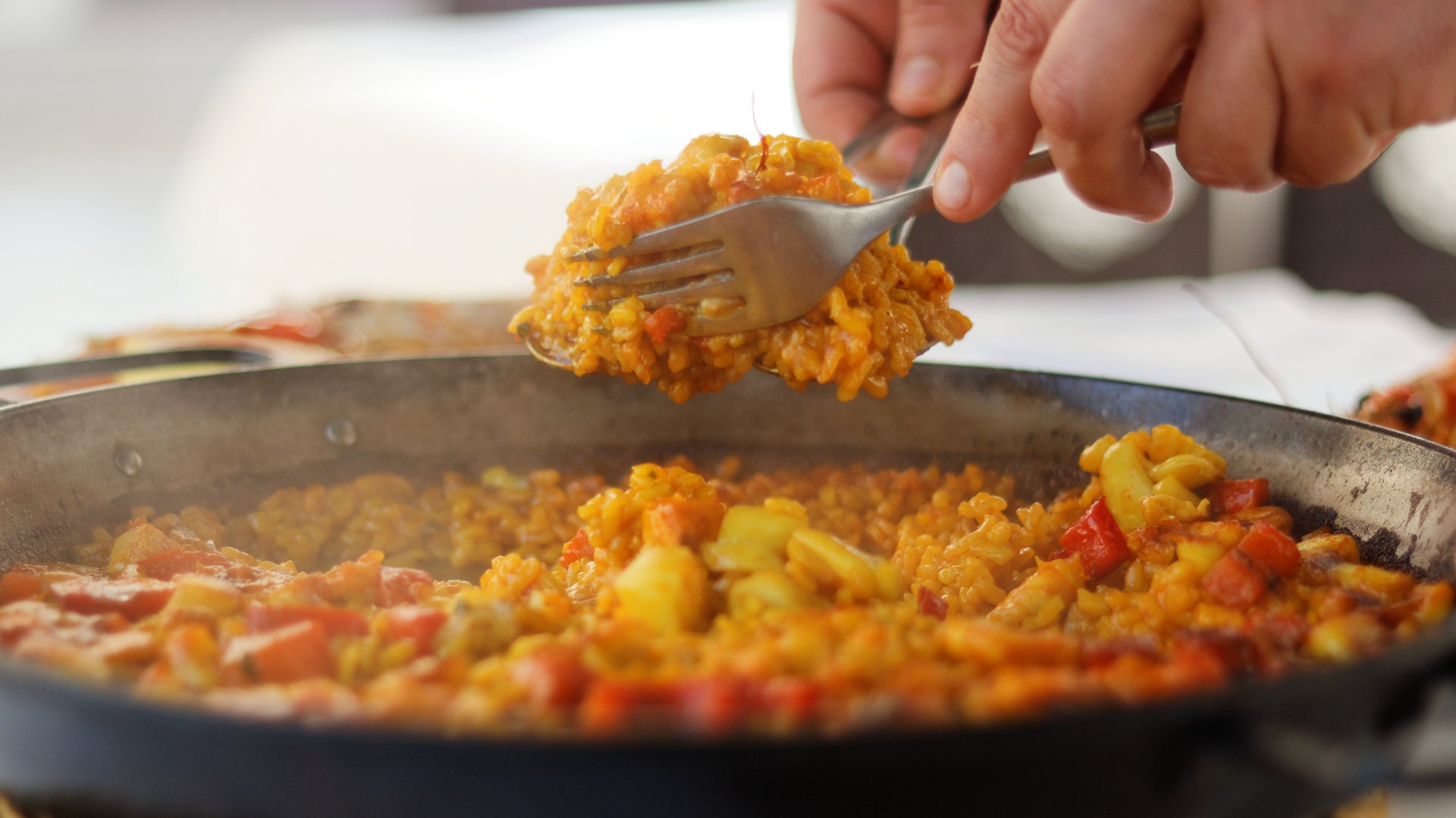 Deliciosas Experiencias en Casa: Paella a Domicilio Cerca de Mí